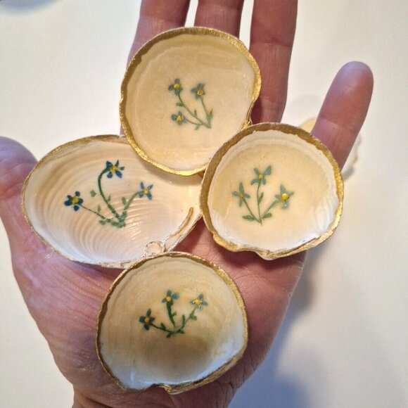 Hand Painted Scallop Shell Dishes Blue Floral Salt Trinket Vintage Set Of 11 - Picture 7 of 10
